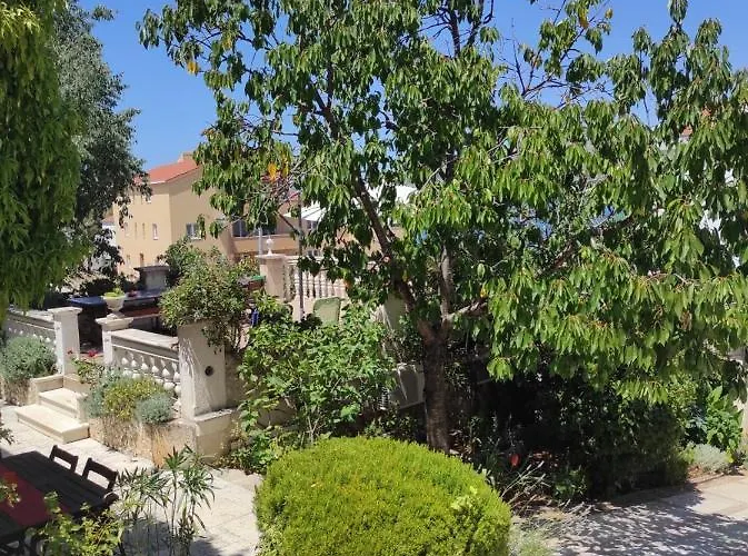 Caroline Apartment *
